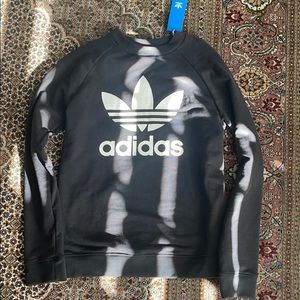 Adidas Sweatshirt